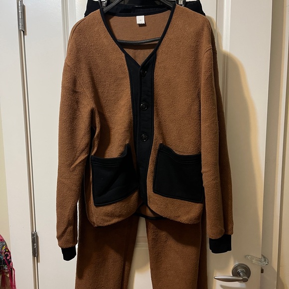 KOTN Pants - KOTN Brand 100% Cotton Fleece 2 piece set.